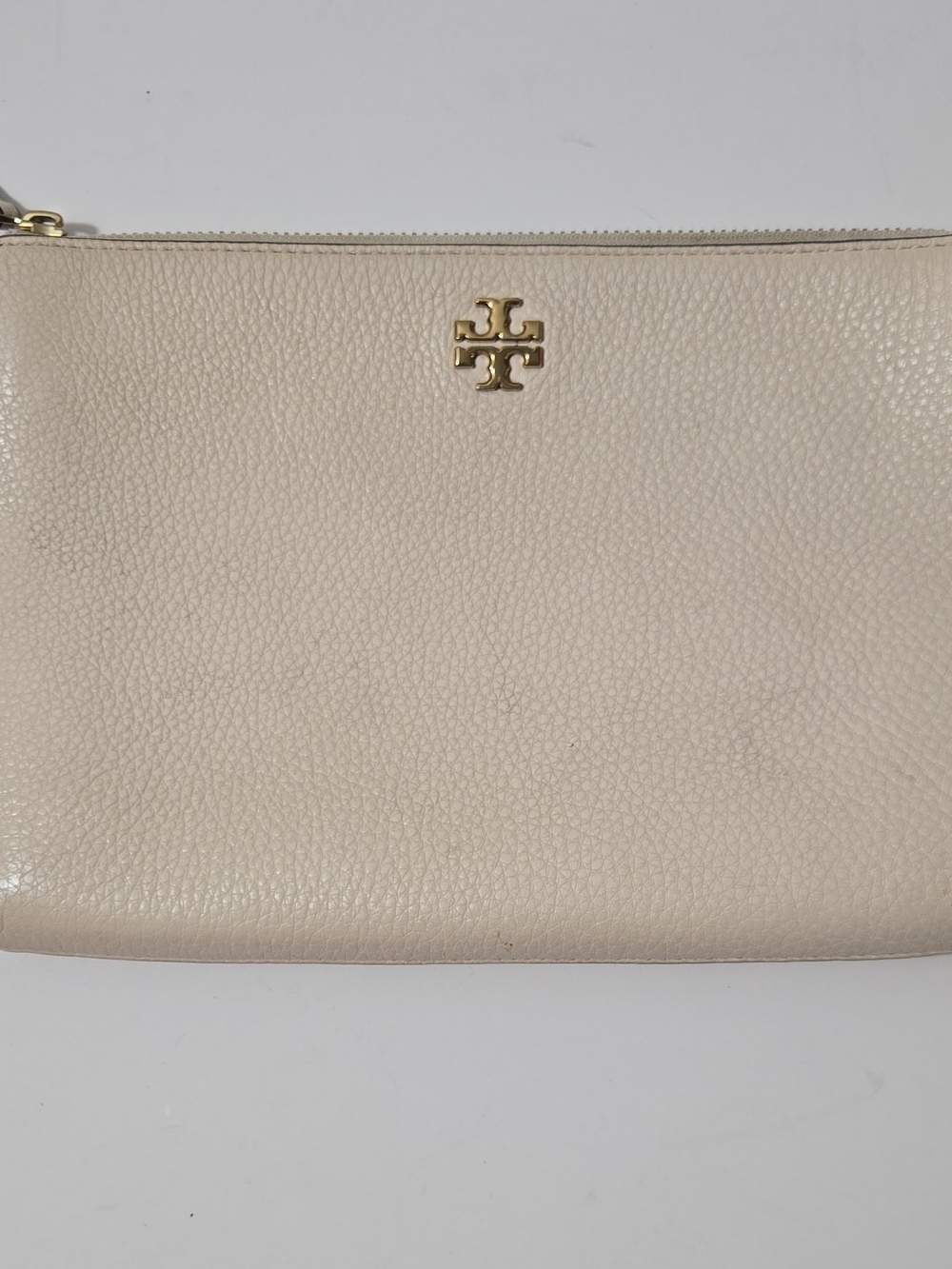 Tory Burch Cream Pebbled Leather Zip Wristlet with Gold Logo